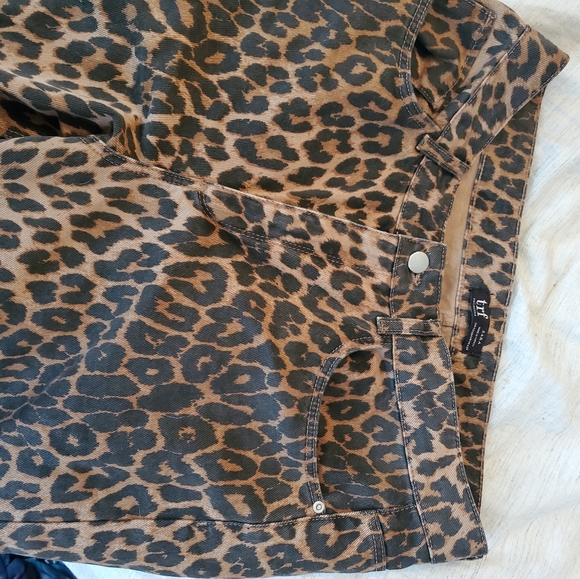 Zara TRF Wide Leopard Cheetah Jeans Pants 40 - 8 - Picture 7 of 9
